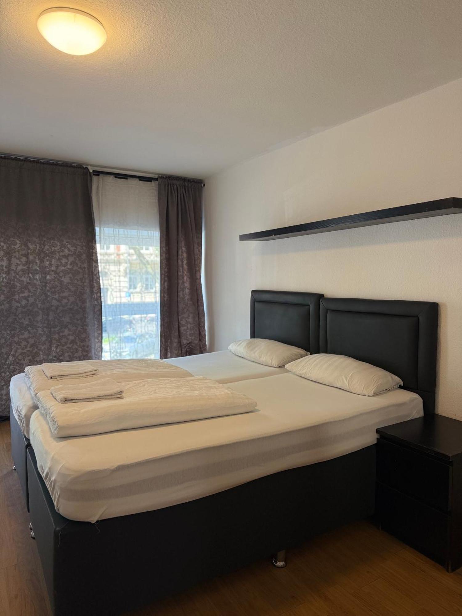 Hotel Garni Emir Köln Eksteriør bilde