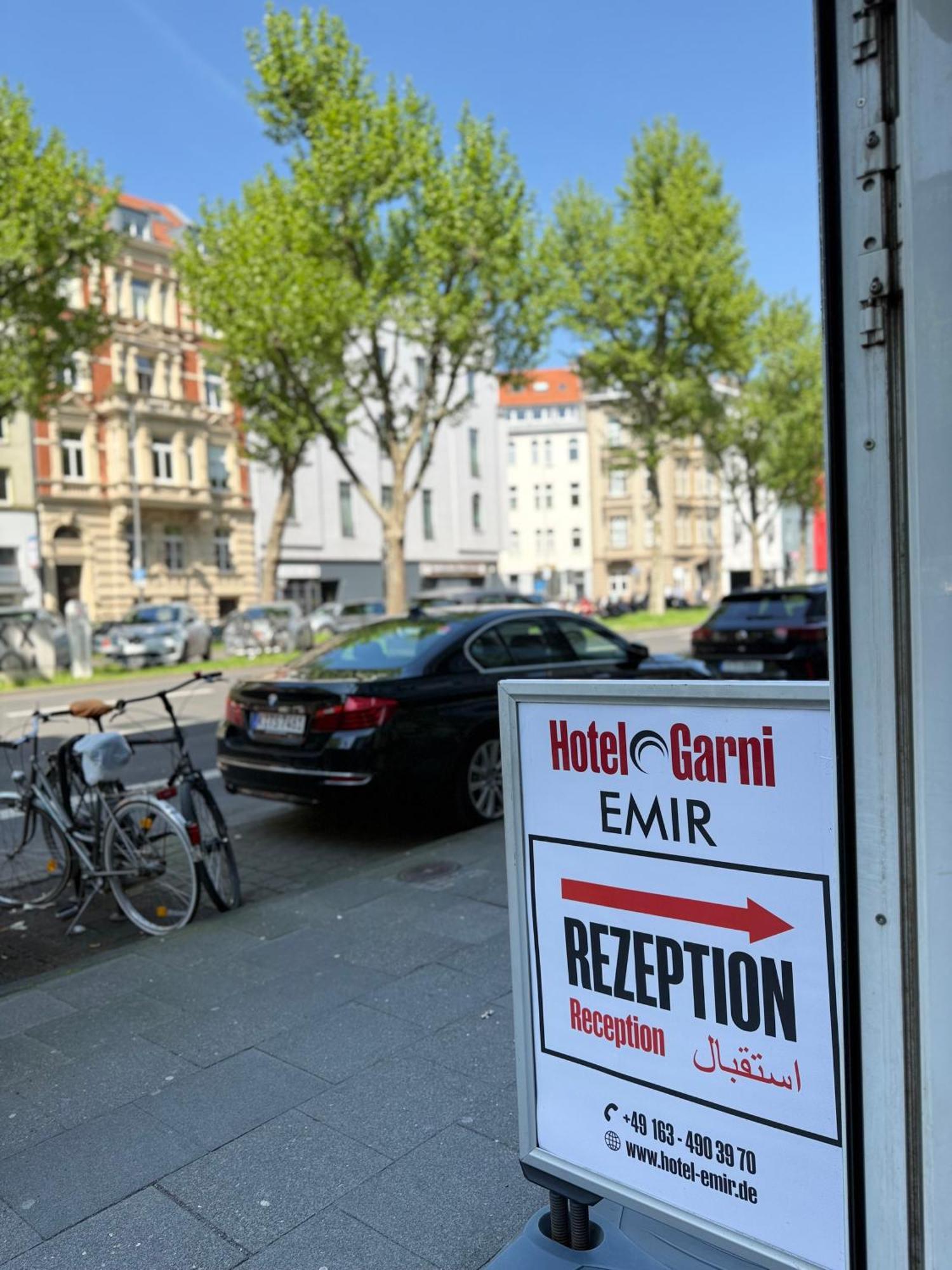 Hotel Garni Emir Köln Eksteriør bilde