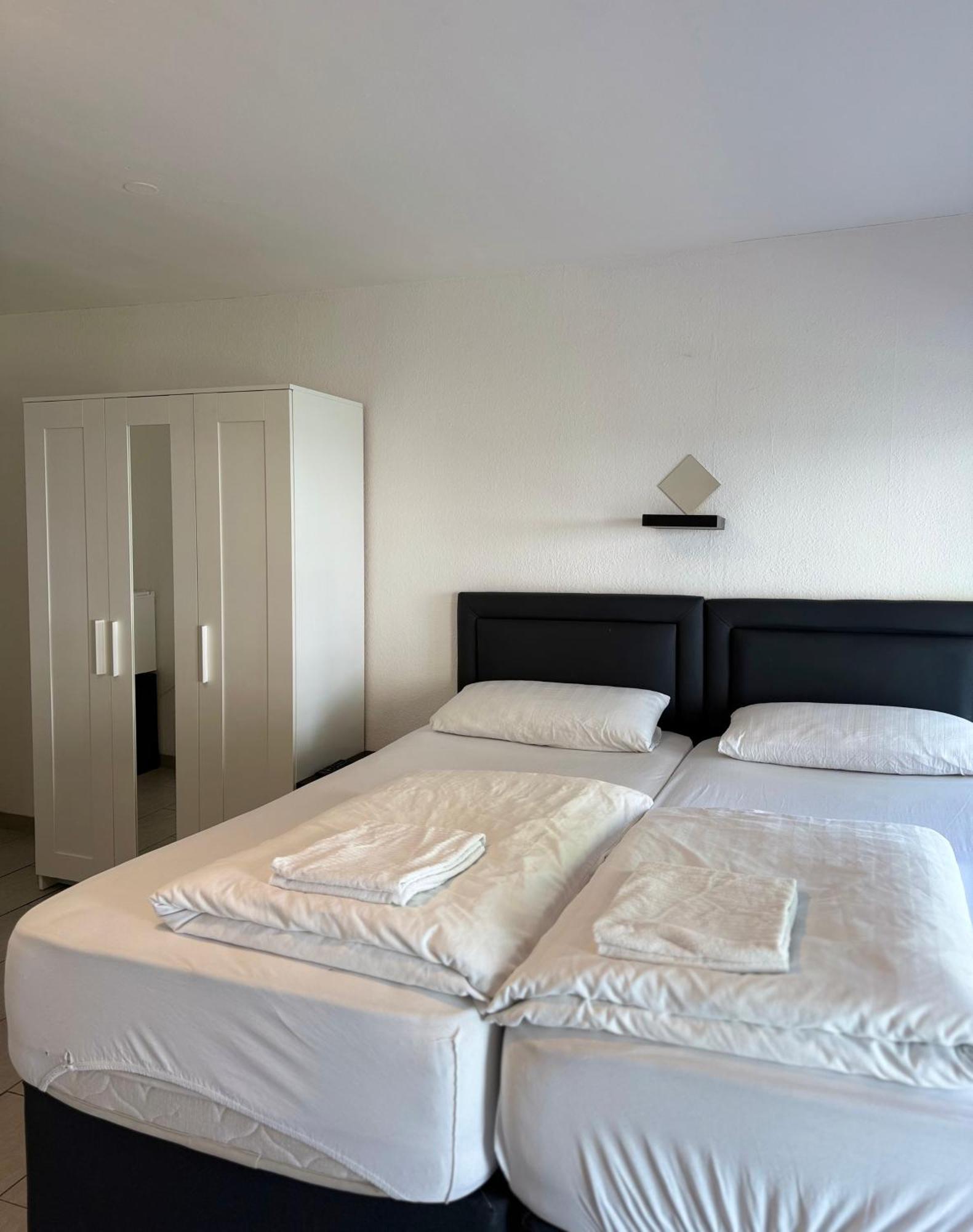 Hotel Garni Emir Köln Eksteriør bilde