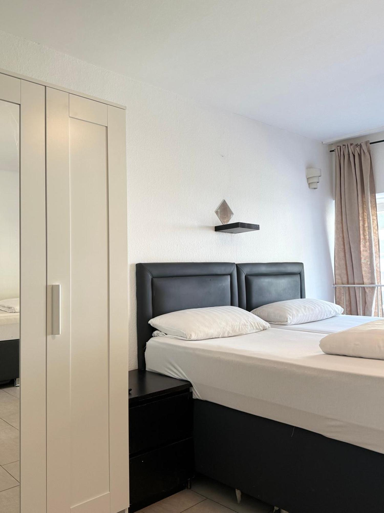Hotel Garni Emir Köln Eksteriør bilde