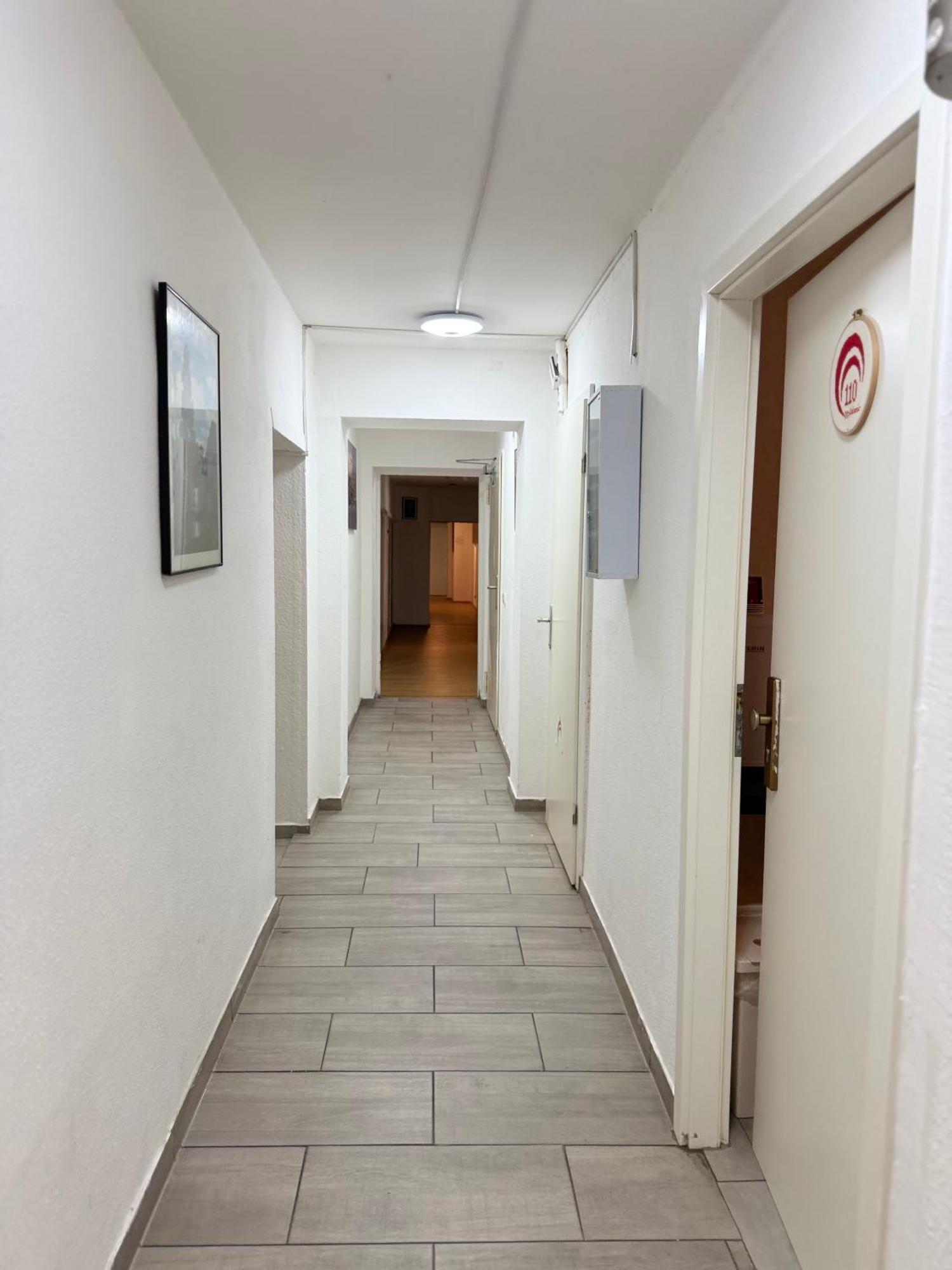 Hotel Garni Emir Köln Eksteriør bilde