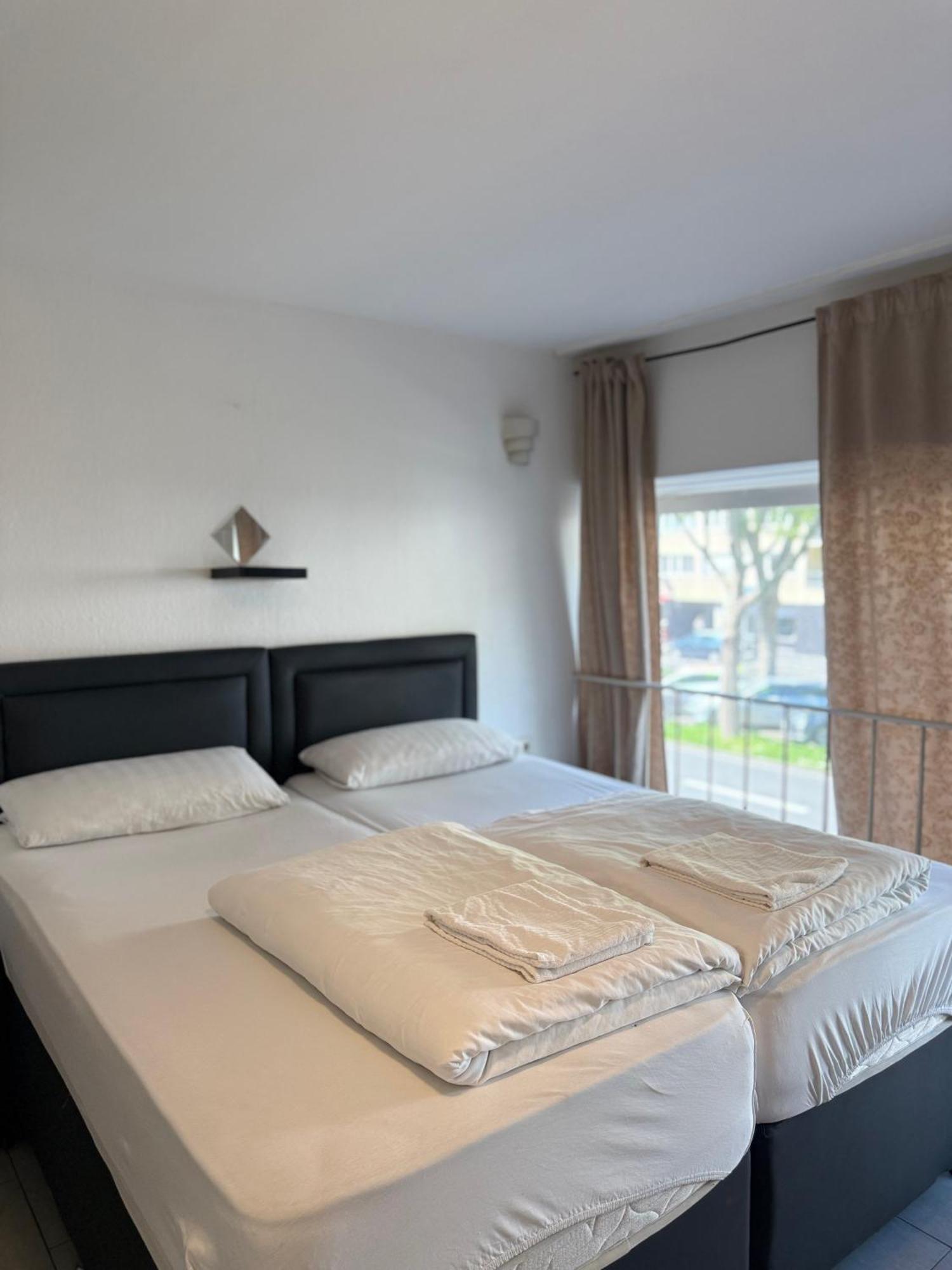 Hotel Garni Emir Köln Eksteriør bilde