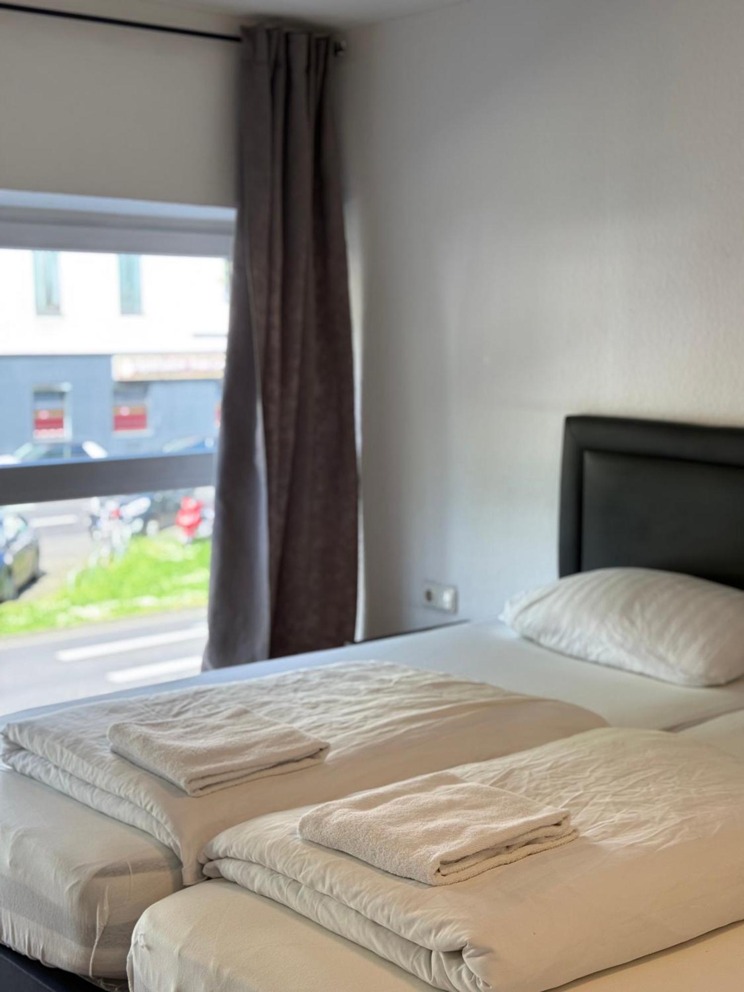 Hotel Garni Emir Köln Eksteriør bilde